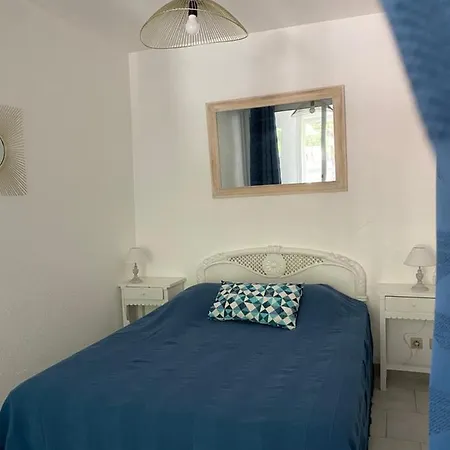 Superbe Cosy Vue Pieds Dans L'eau Cavalaire-sur-Mer